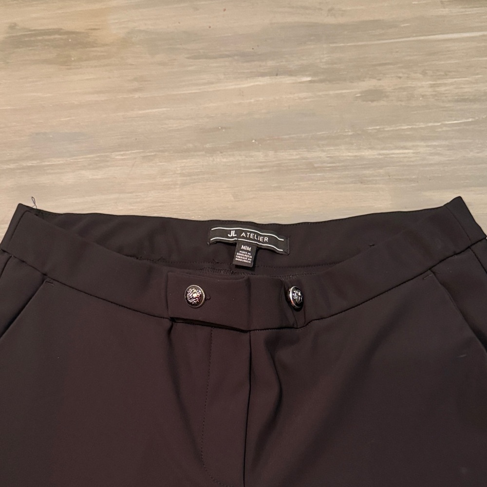 Women's Straight Leg Pants in Black